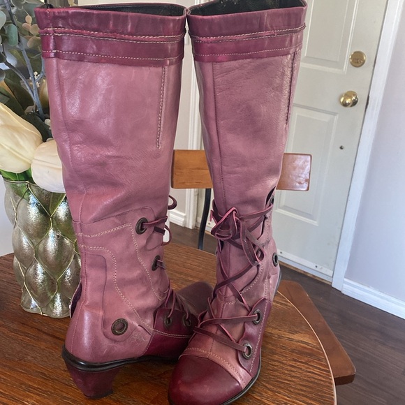 SOLD on EB. Eject Made in Portugal High Rose Pink Boots Genuine Leather - Picture 3 of 10